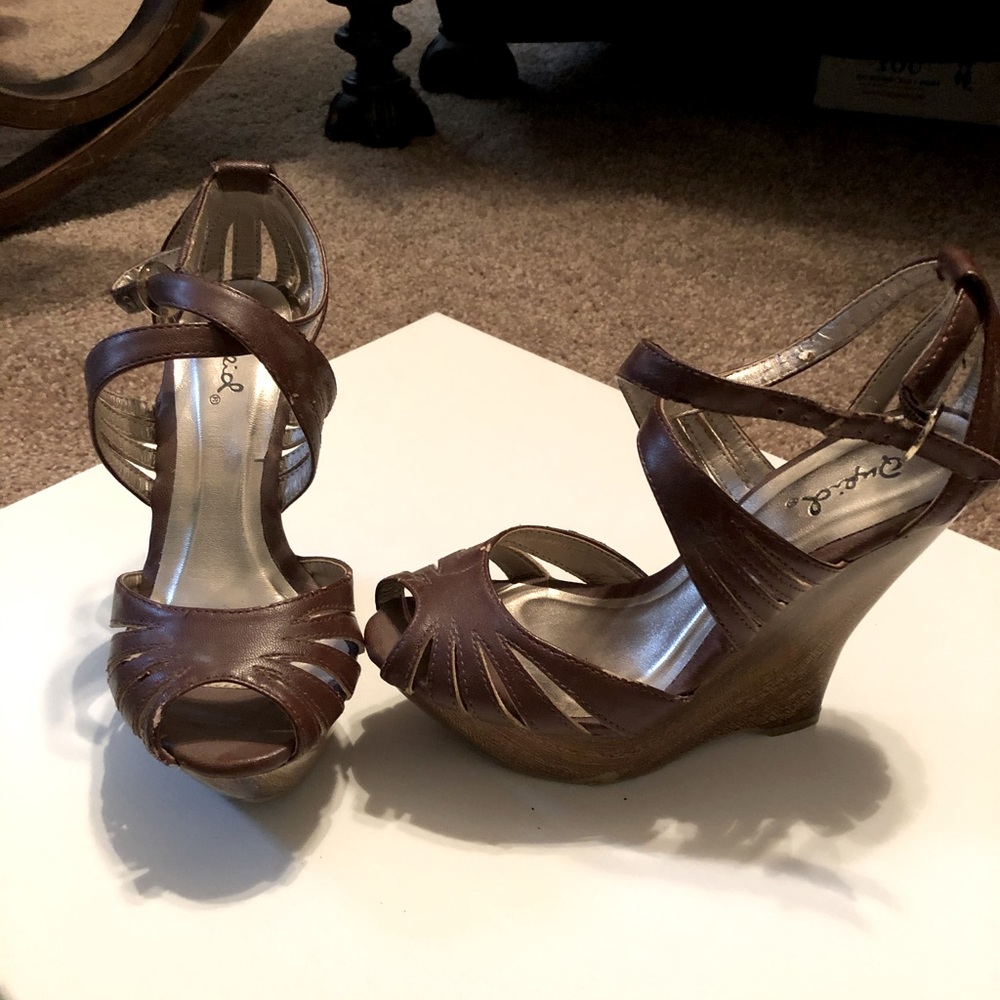 Quips heels